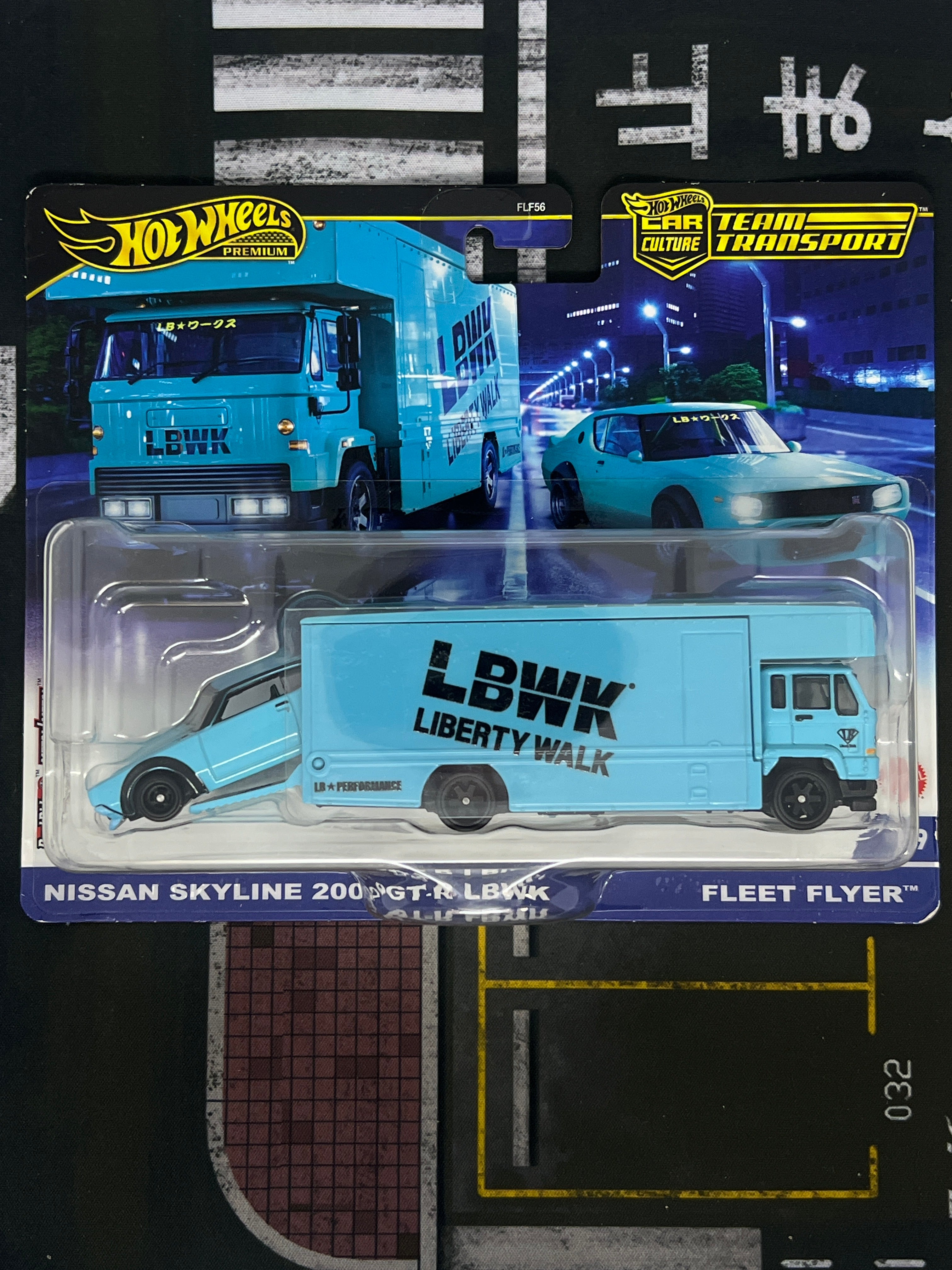 Nissan Skyline 2000GT-R LBWK & Fleet Flyer Team Transport