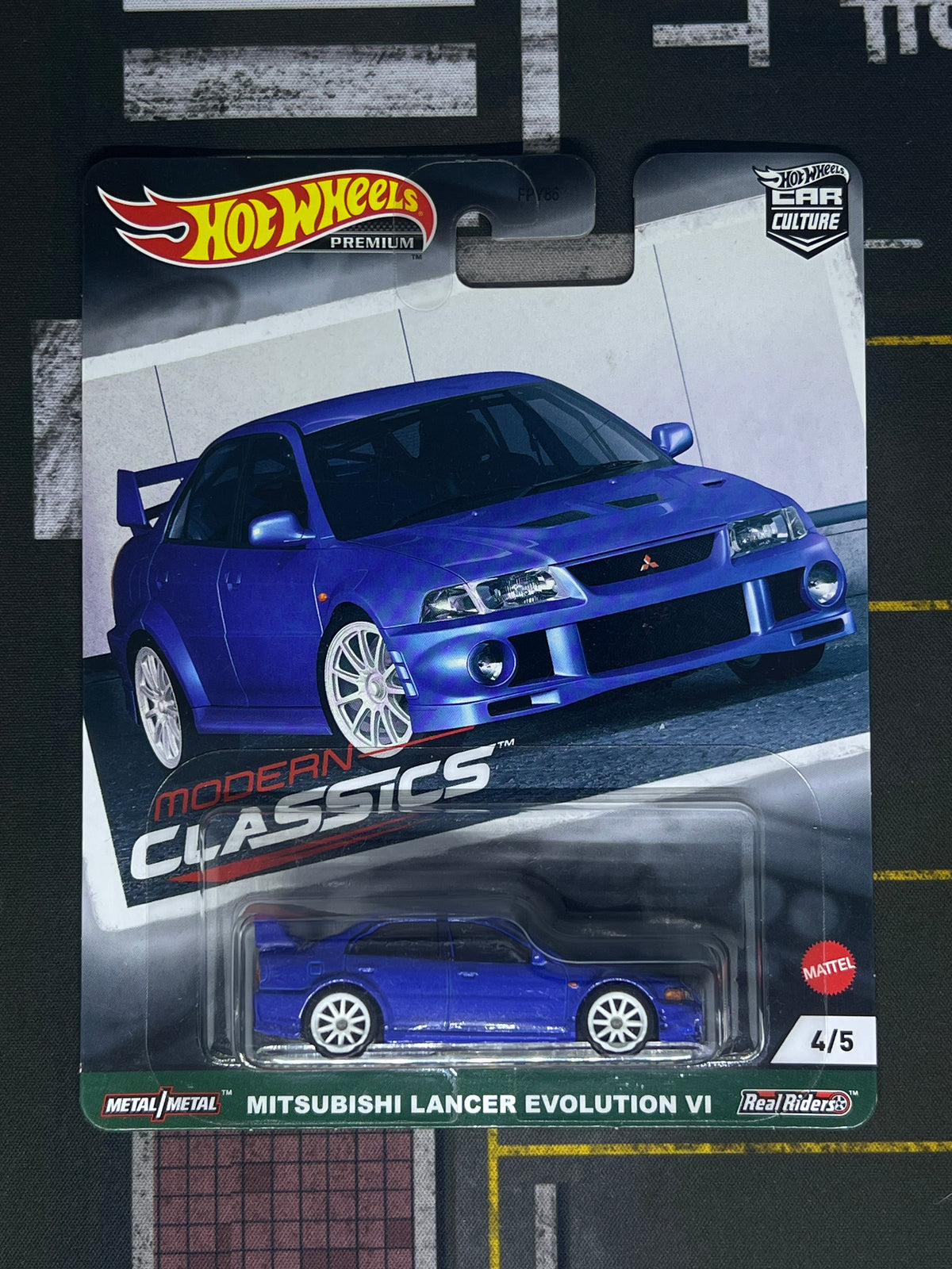 Mitsubishi Lancer Evolution (Blue)