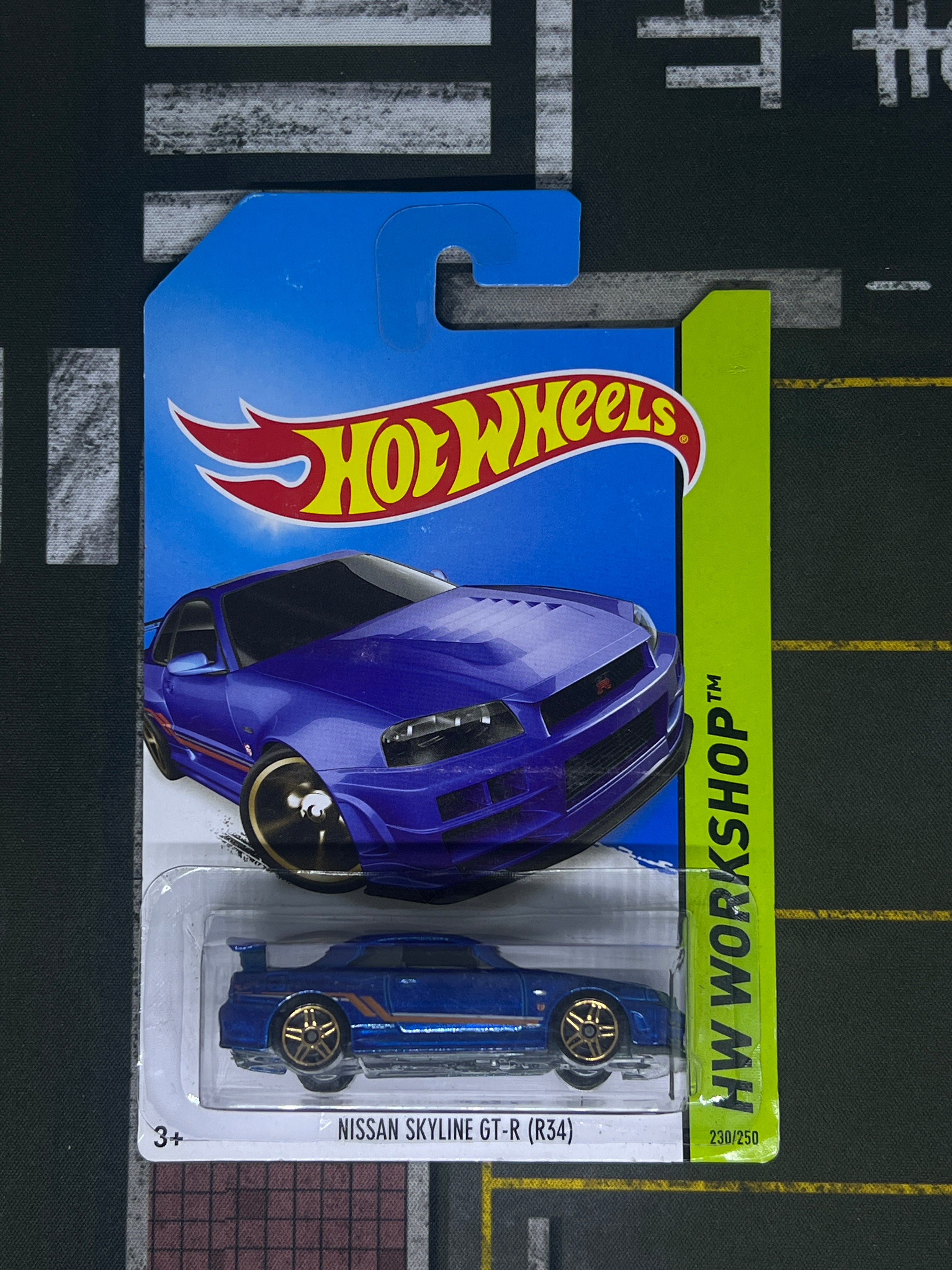 Nissan Skyline GT-R (R34) Blue