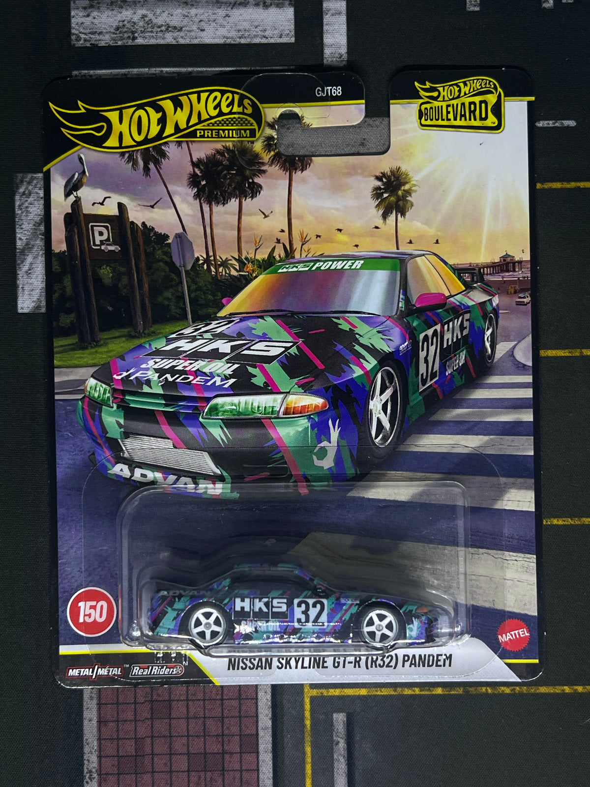 Nissan Skyline GT-R (R32) Pandem HKS